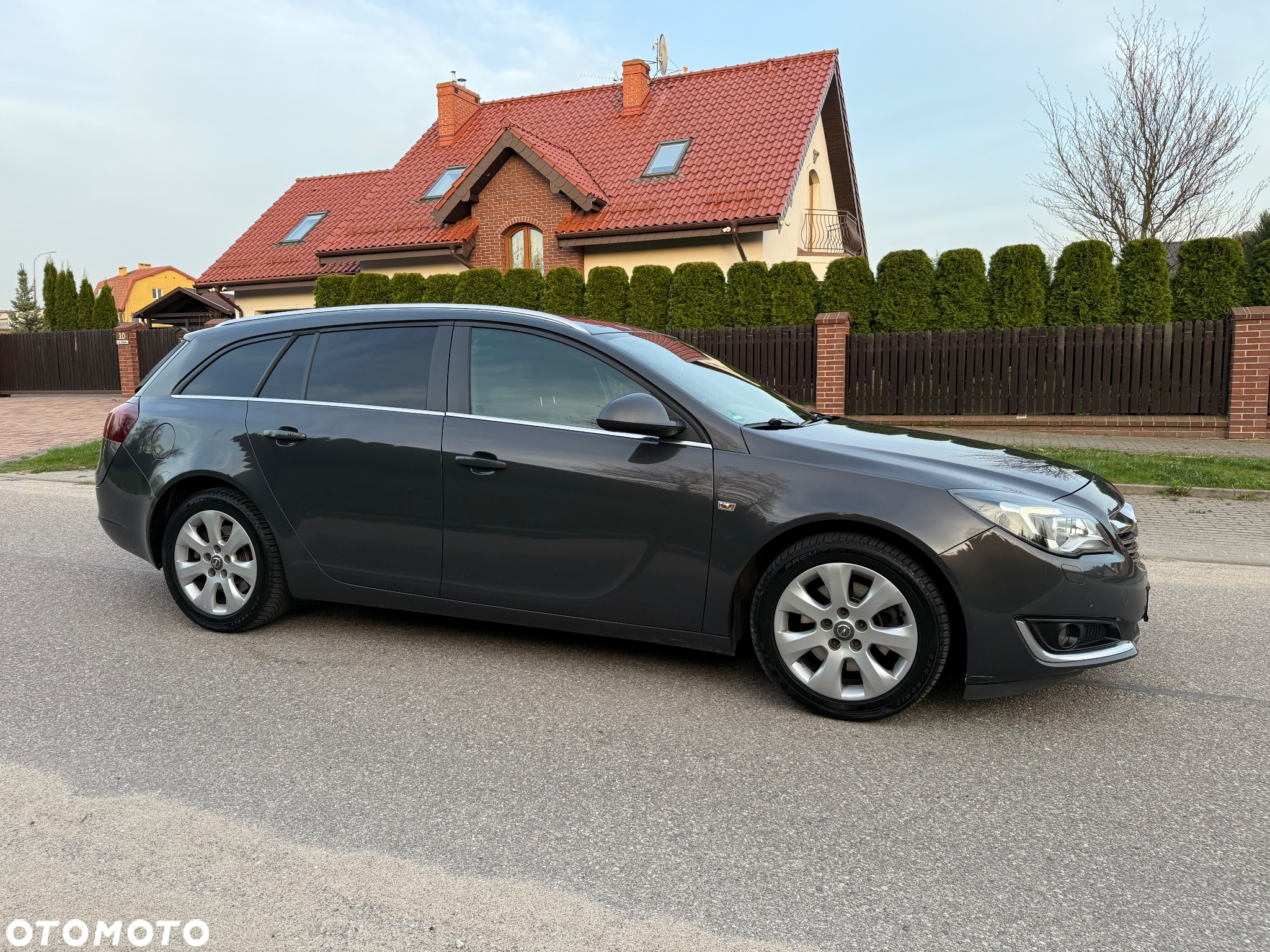 Opel Insignia - 22