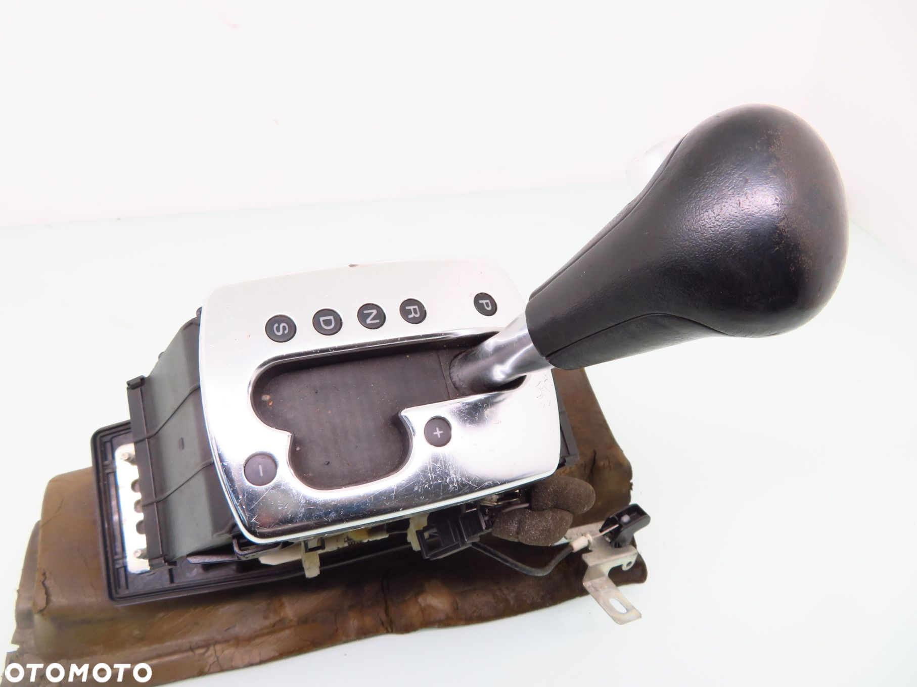 LEWAREK AUDI A8 D3 4.0 TDI 4E1713111A - 7