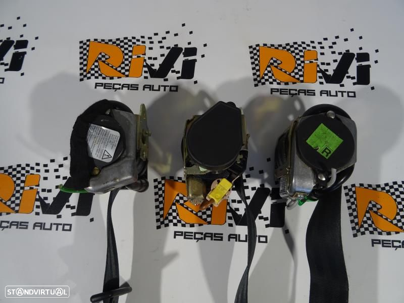 Conjunto De Cintos Audi A4 Avant (8D5, B5)  Cintos De Um Audi A4 B5.5 - 6