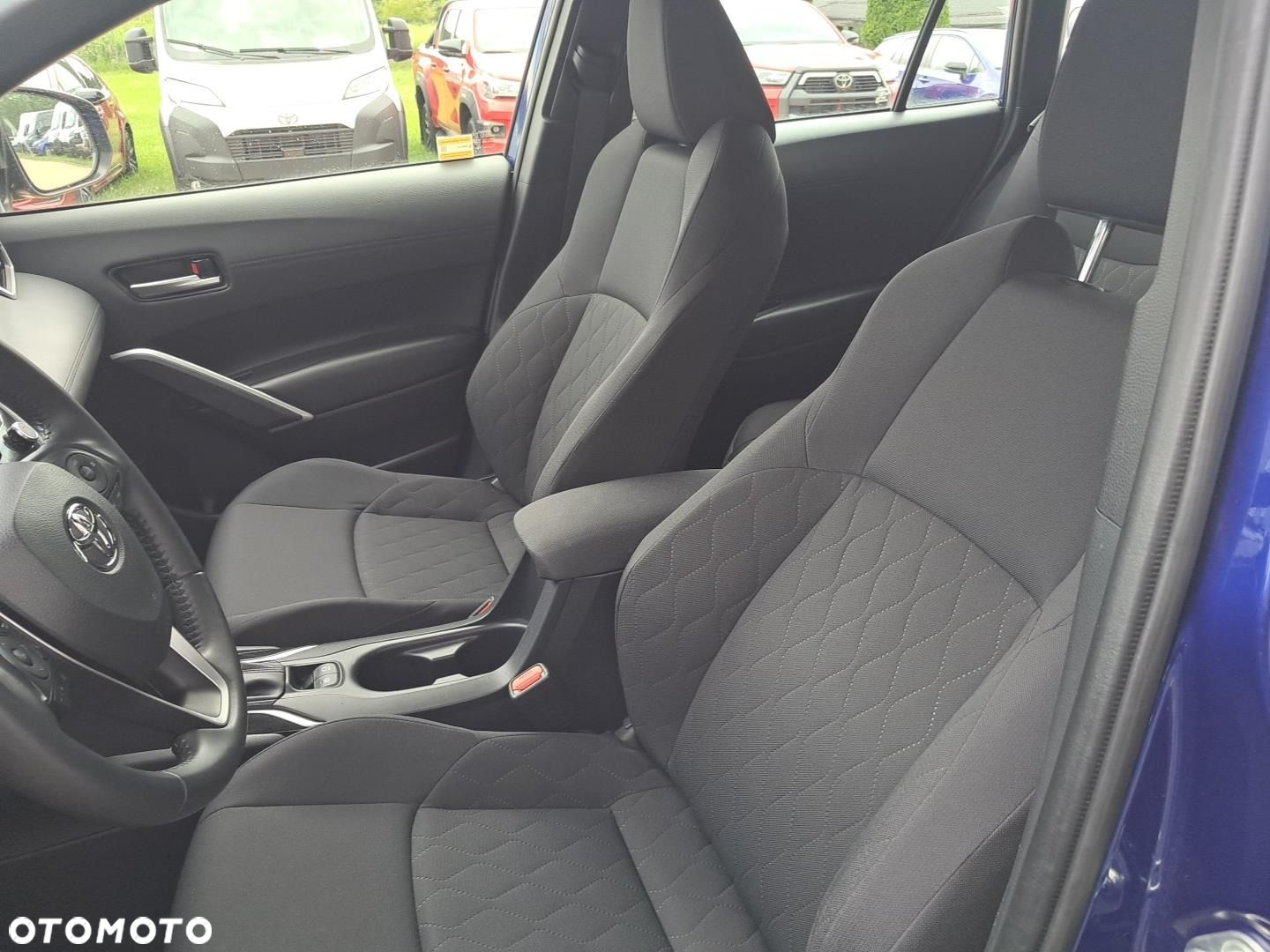 Toyota Corolla Cross 2.0 Hybrid Comfort - 8