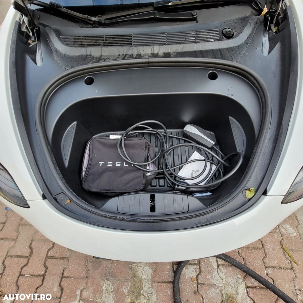 Tesla Model 3 Standard - 22