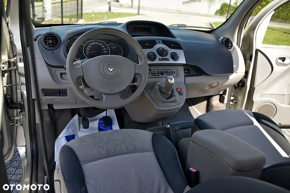 Renault Kangoo 1.6 16V 105 Privilege - 23