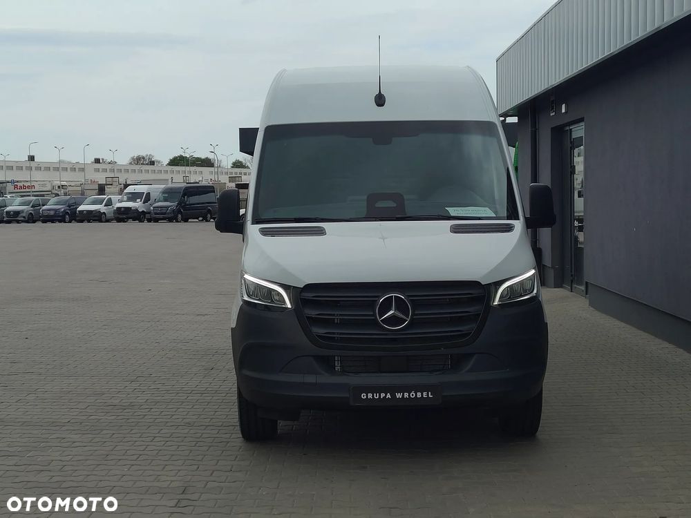 Mercedes-Benz Sprinter - 6