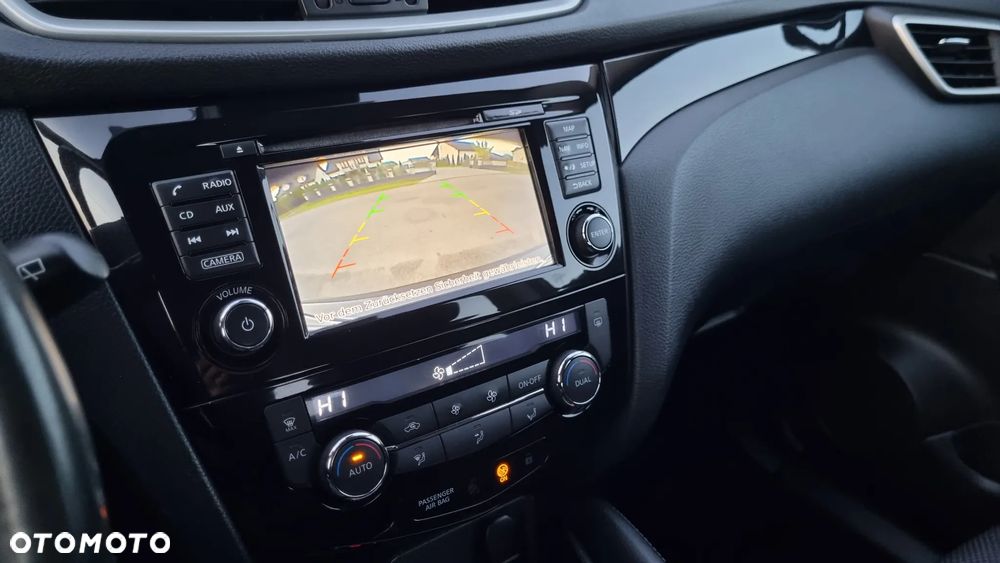 Nissan Qashqai 1.2 DIG-T 360 - 24