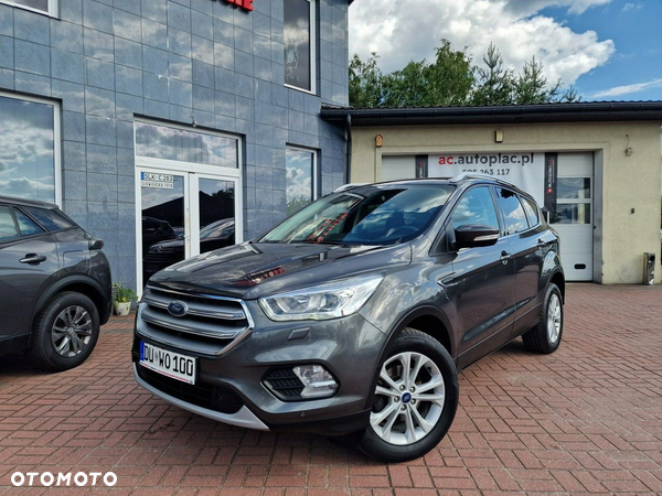 Ford Kuga 1.5 EcoBoost 2x4 Titanium