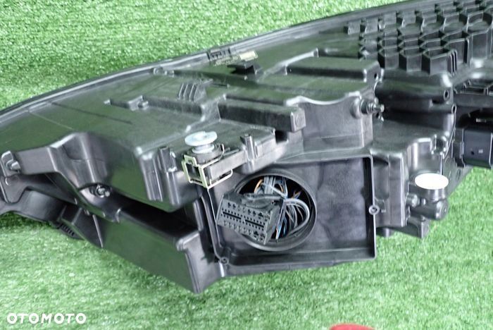 AUDI Q8 E-TRON FULL LED reflektor prawy lampa prawa 4KE941782 - 8