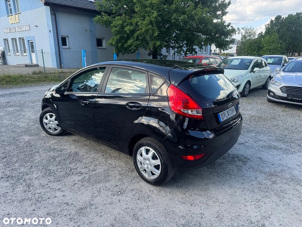 Ford Fiesta - 5