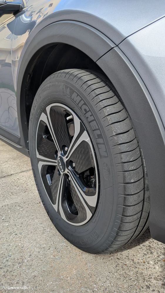 Kia XCeed - 29