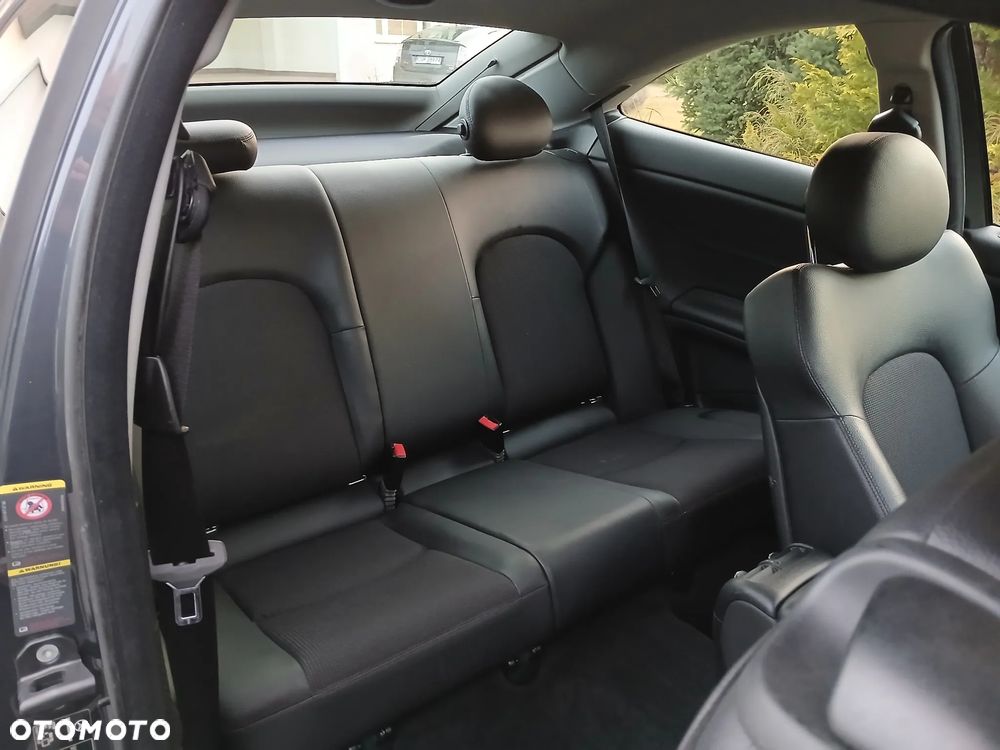 Mercedes-Benz CLC - 23