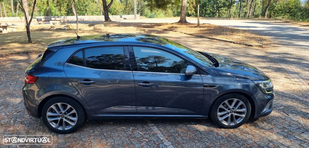 Renault Mégane 1.5 Blue dCi GT Line - 13
