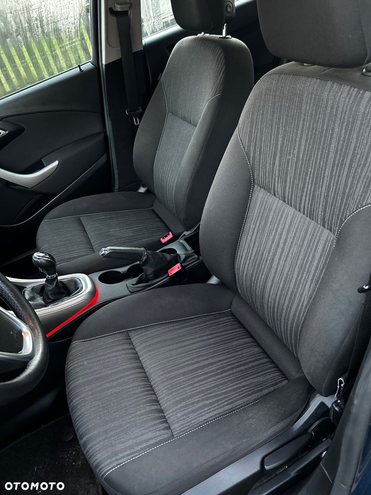 Opel Astra 1.4 Turbo Cosmo - 9