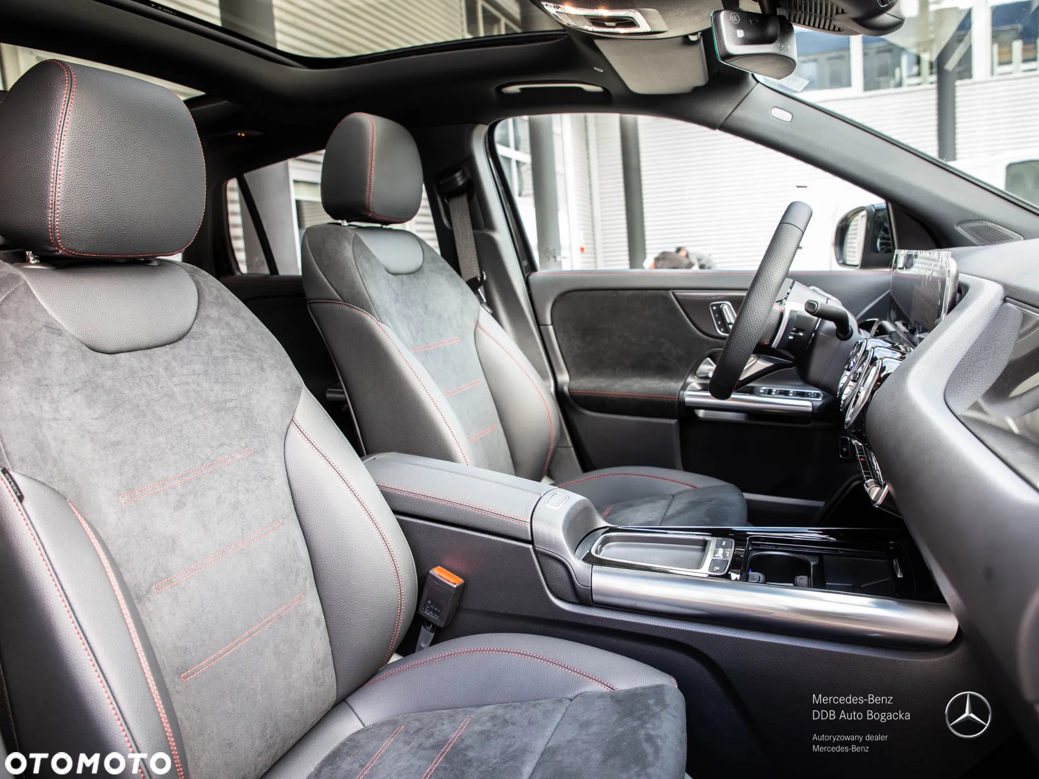 Mercedes-Benz GLA 220 d 4-Matic AMG Line - 6