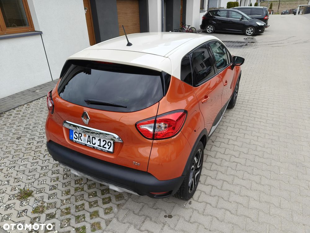 Renault Captur - 23