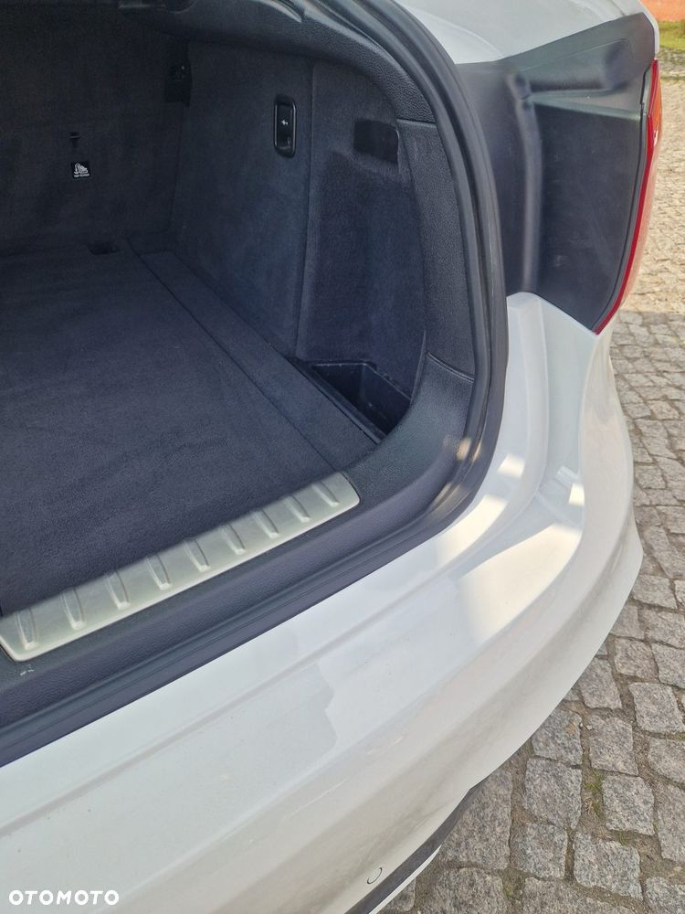 BMW X6 xDrive30d - 23