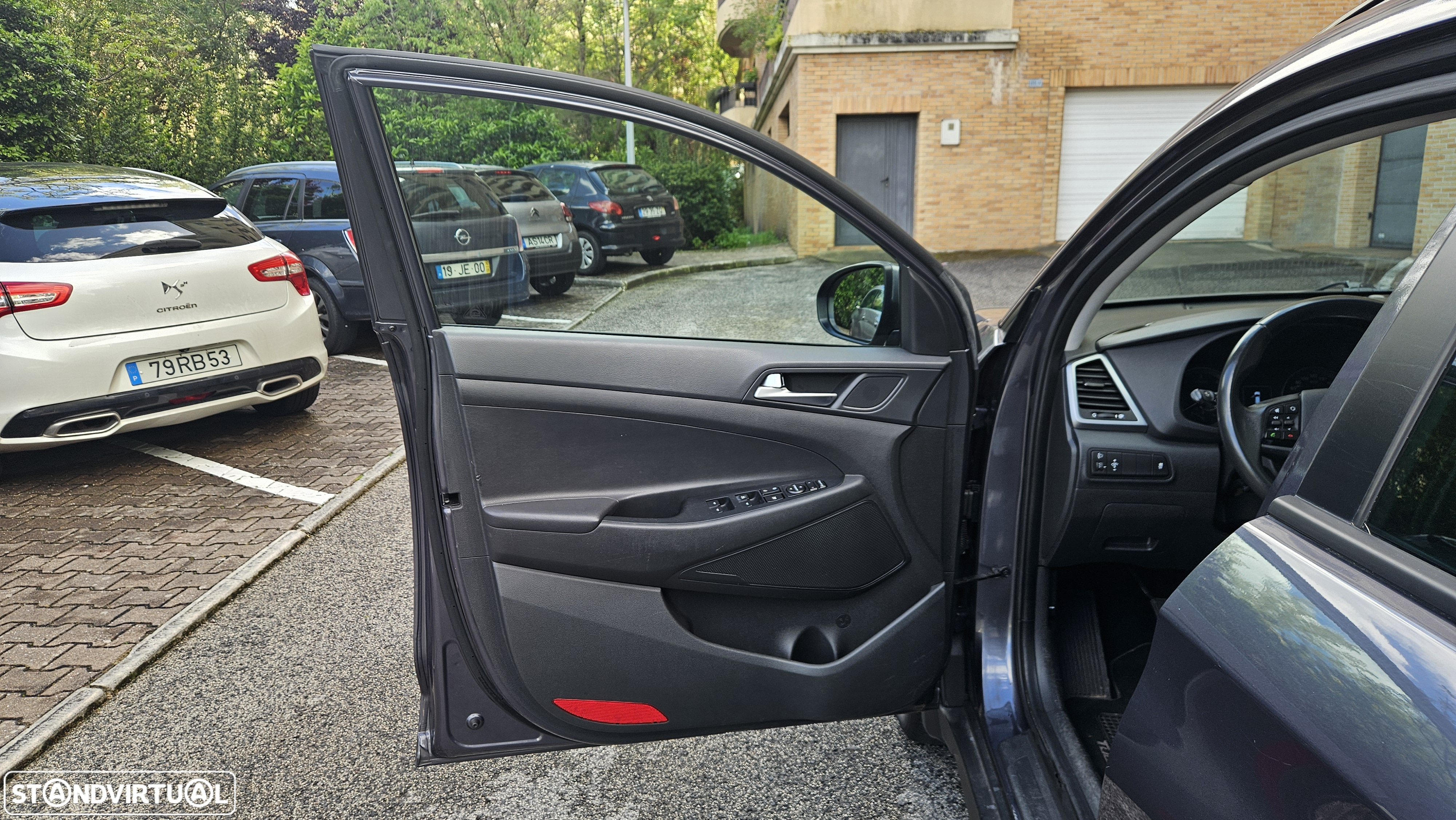 Hyundai Tucson 1.7 CRDi Premium - 9