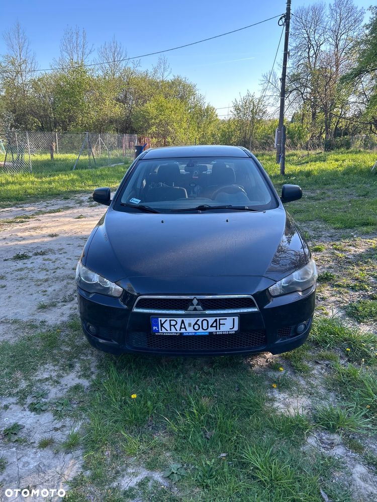 Mitsubishi Lancer 1.8 Invite - 1