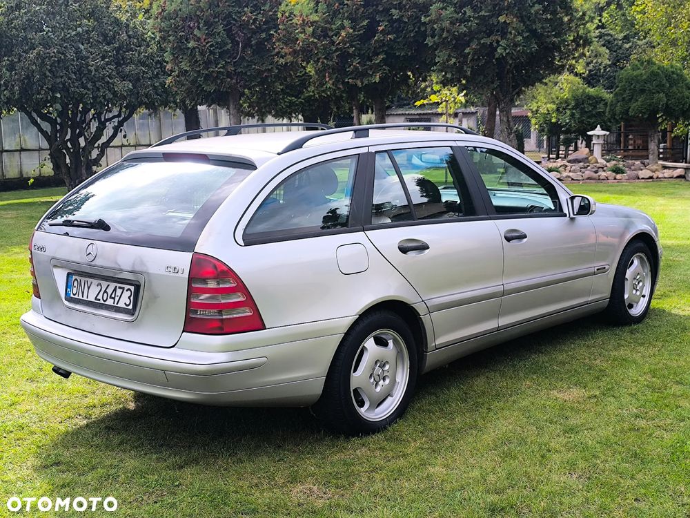 Mercedes-Benz Klasa C - 8