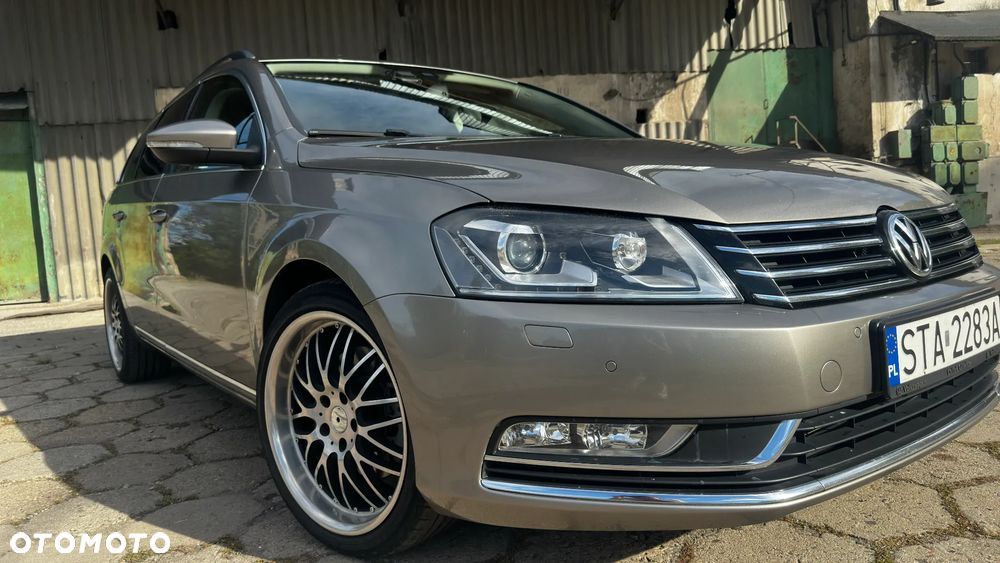 Volkswagen Passat 2.0 TDI Comfortline DSG - 2