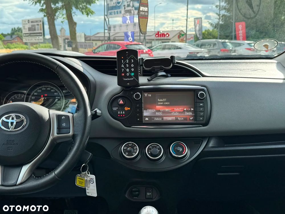 Toyota Yaris 1.33 Business Edition - 19