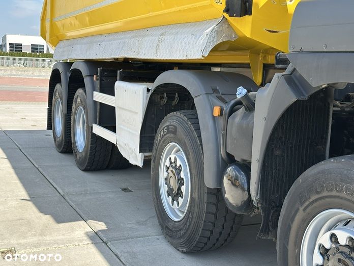 MAN TGS 41.460 8X8 - 40