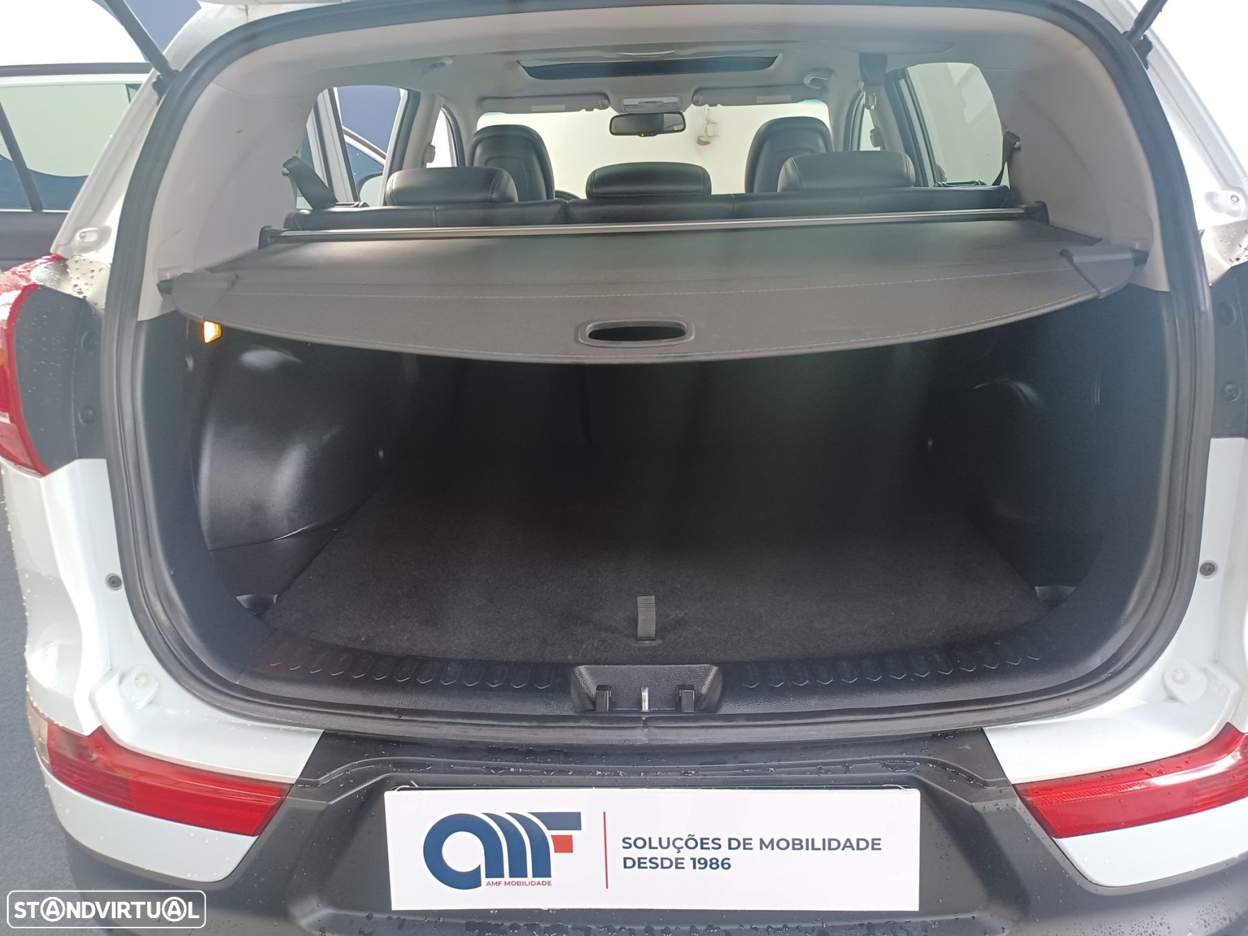 Kia Sportage 2.0 CRDI TX - 6