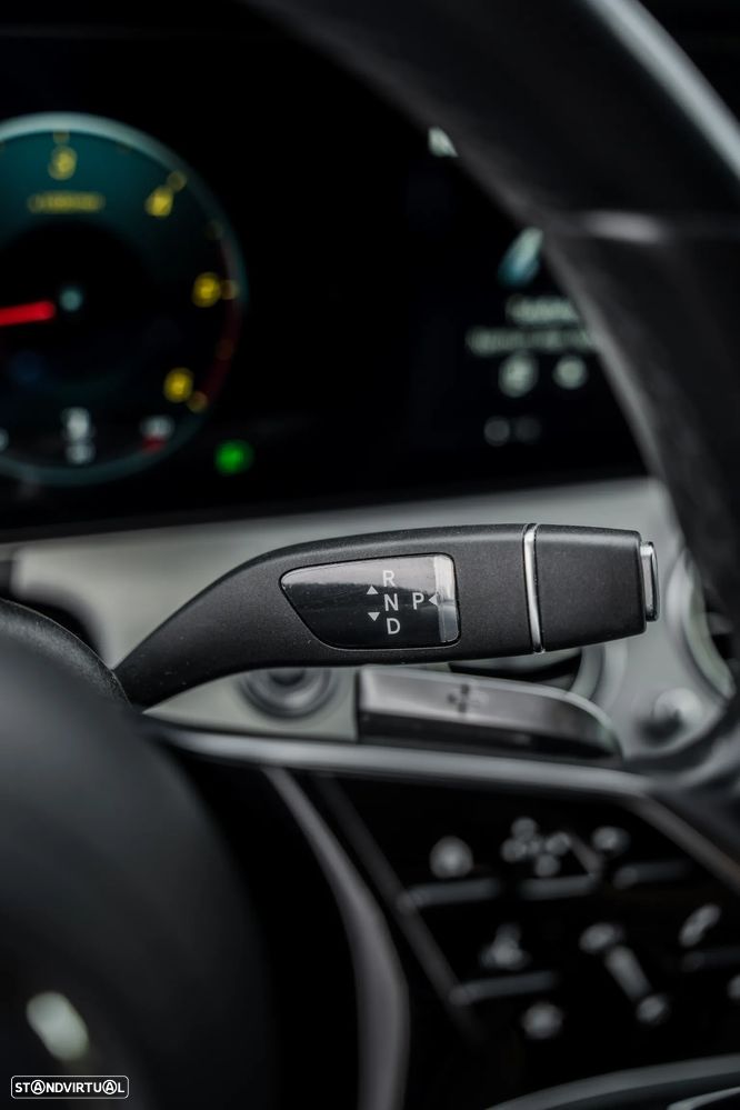 Mercedes-Benz E 200 d Avantgarde - 41