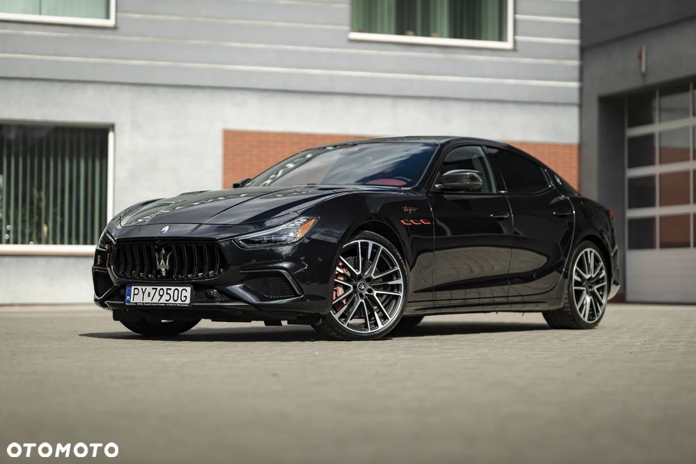 Maserati Ghibli Trofeo - 4