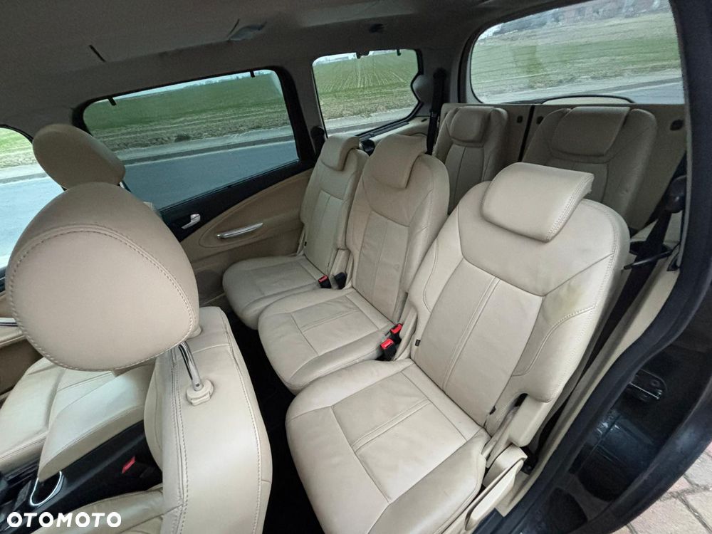 Ford Galaxy 2.0 EcoBoost Titanium - 9