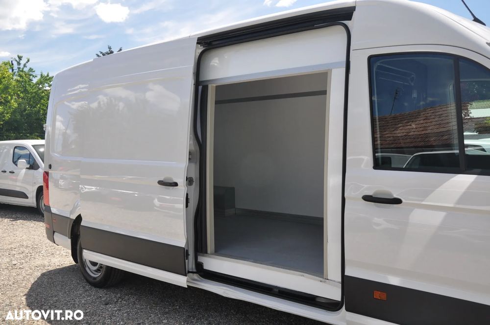Volkswagen Crafter - 11