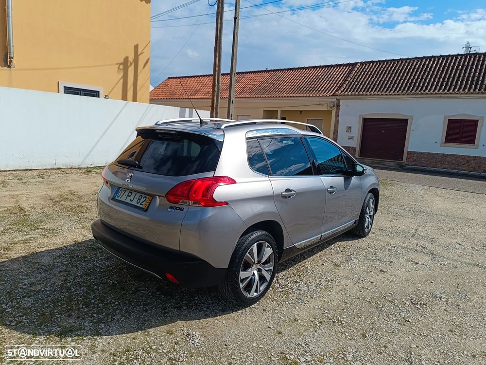 Peugeot 2008 1.6 e-HDi Allure - 3