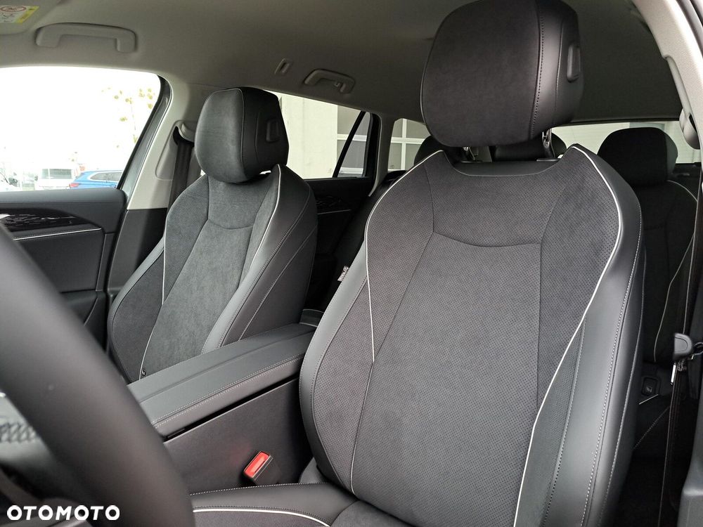 Volkswagen Passat - 19