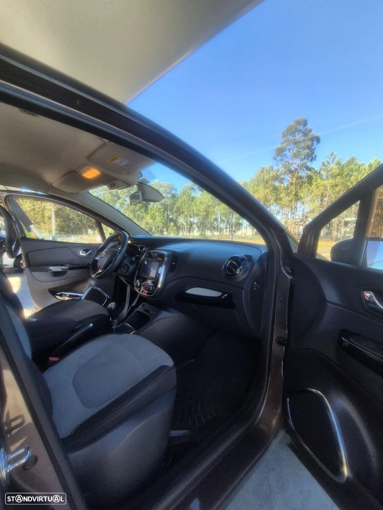 Renault Captur 1.5 dCi Sport - 4