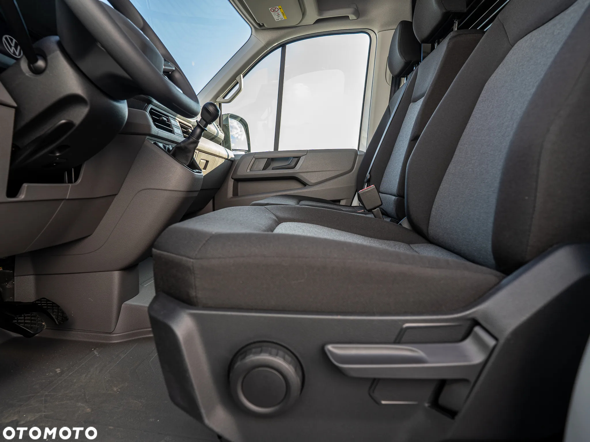 Volkswagen CRAFTER - 19