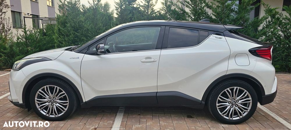 Toyota C-HR 2.0 HSD 184 CP 4x2 CVT Classy Bi-Tone - 7