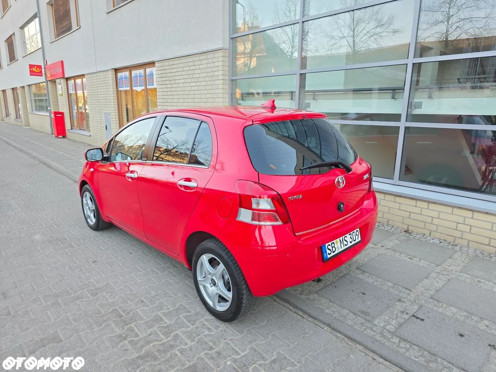 Toyota Yaris - 5