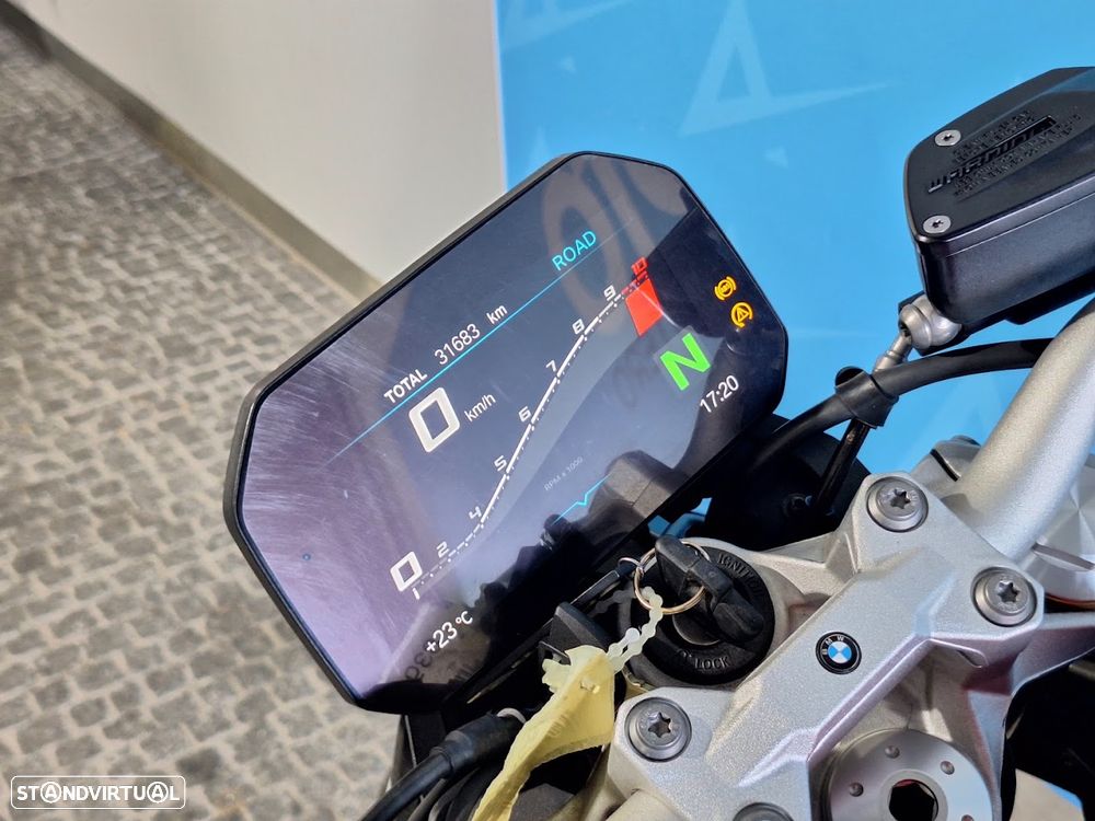 BMW F 900 R - 10