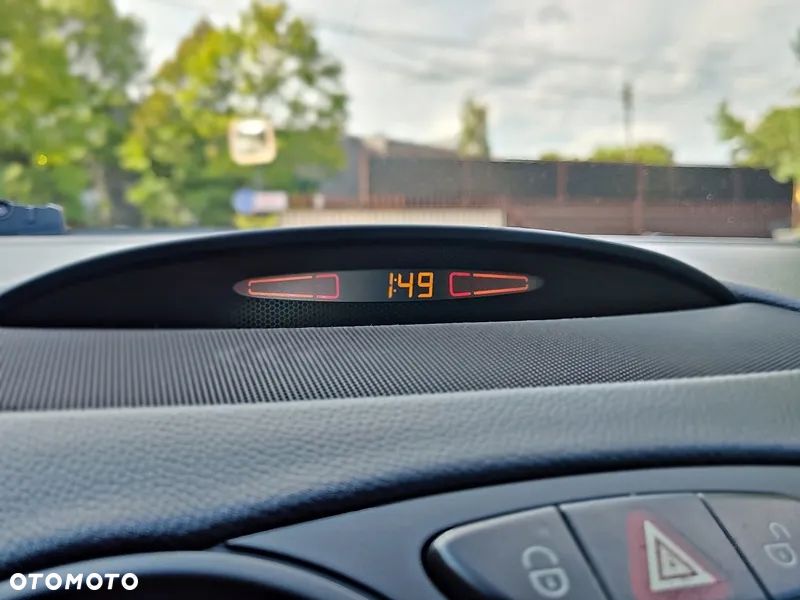 Mercedes-Benz SL - 19