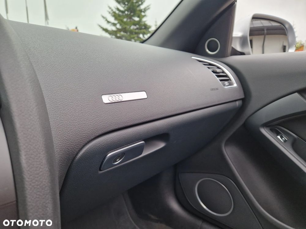 Audi A5 Cabrio - 15