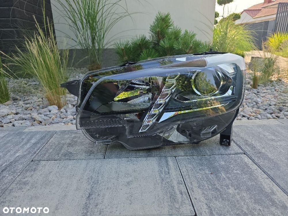 PEUGEOT RIFTER Lampa lewa przód Kompletna Zwykła H7 Soczewka Led 9816827280 - 1