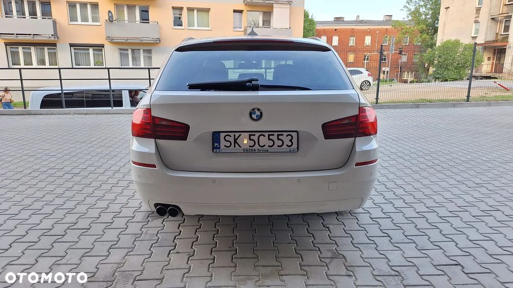 BMW Seria 5 518d - 7