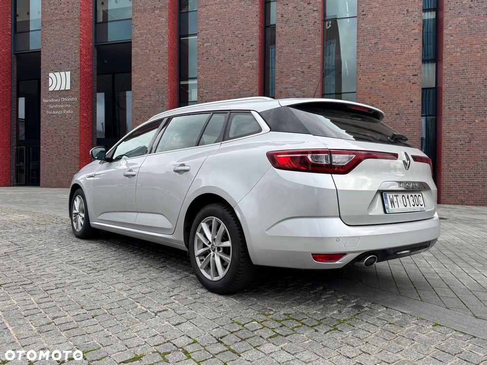 Renault Megane 1.5 Blue dCi Intens - 8