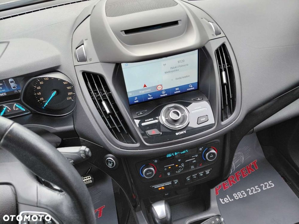 Ford Kuga - 24