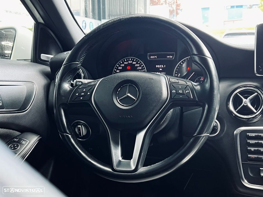 Mercedes-Benz A 180 CDI BE AMG Line - 17