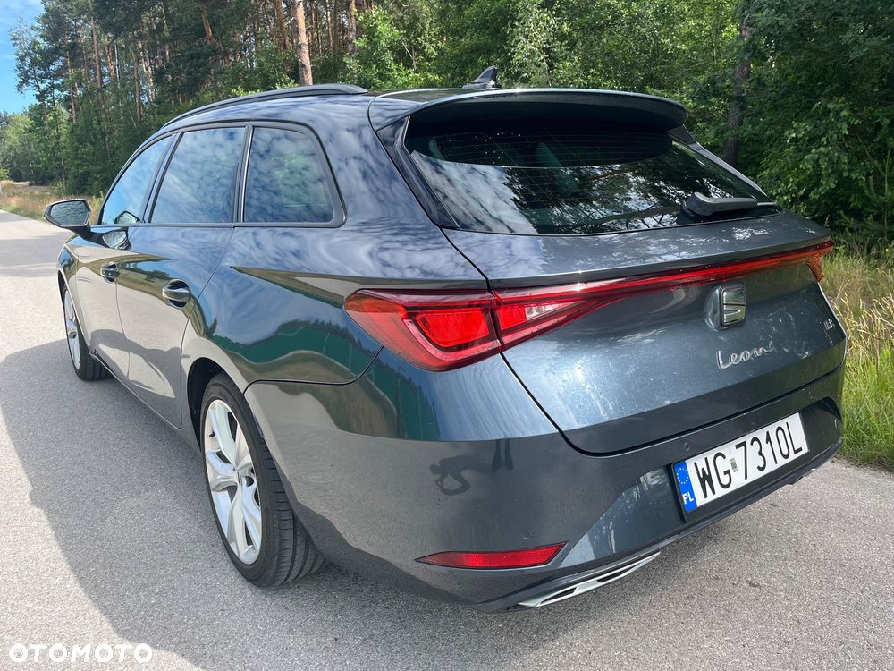 Seat Leon 1.5 eTSI FR DSG - 4