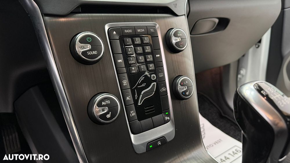 Volvo V40 T2 - 19