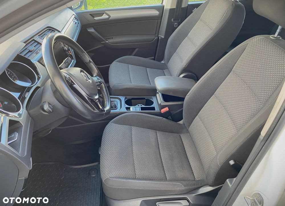 Volkswagen Touran 1.4 TSI BMT Comfortline - 7