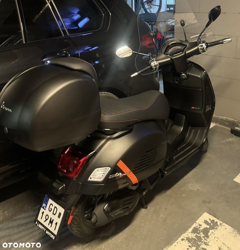 Vespa GTS - 3