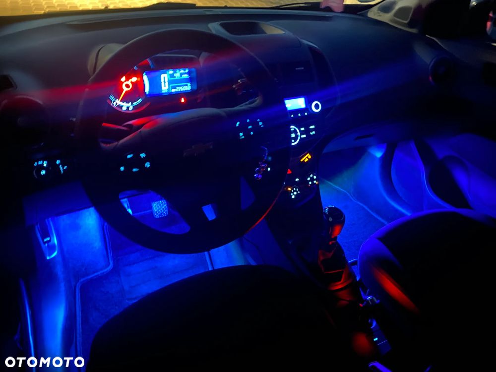 Chevrolet Aveo 1.3 LT - 9