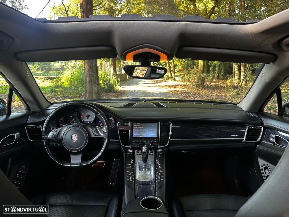 Porsche Panamera S PDK - 12