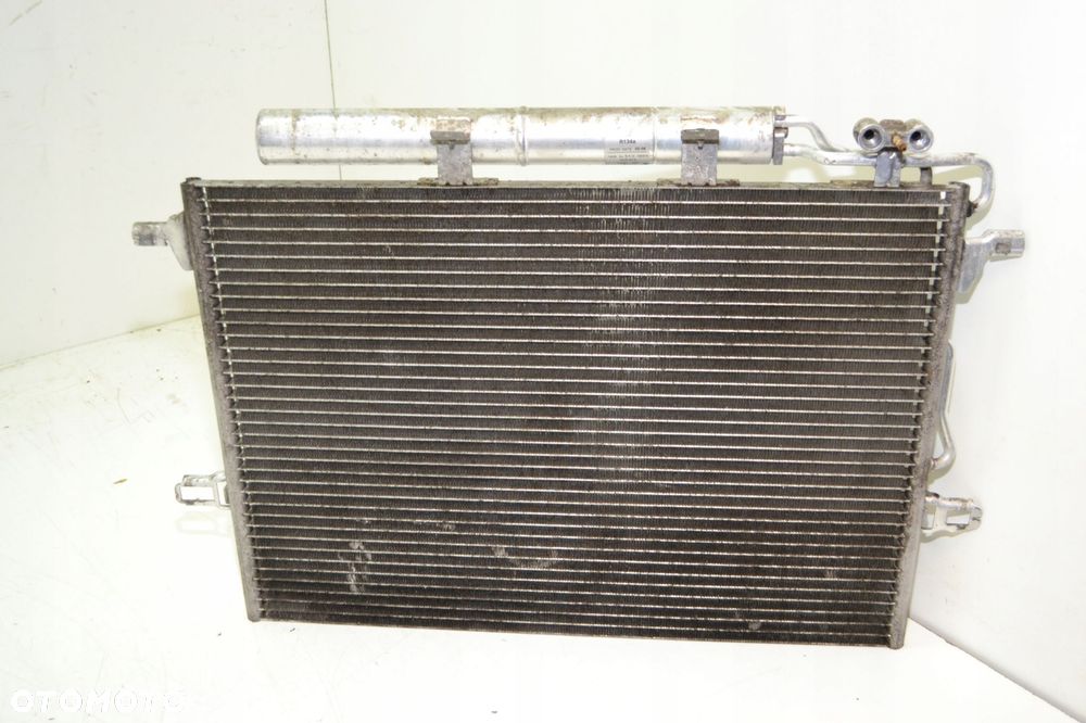 CHŁODNICA KLIMATYZACJI CLS W219 W211 3.0 CDI A2115001254 - 1